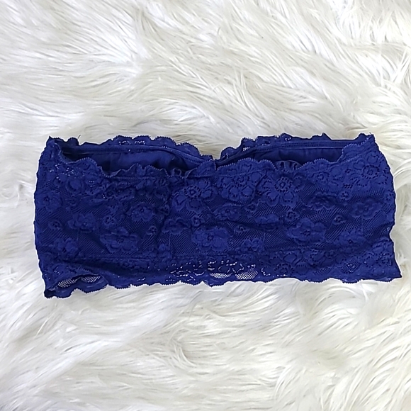 saint eve Other - Saint Eve Bandeau Bra Top Size Small Medium Blue Lace Comfortable Padded Cute